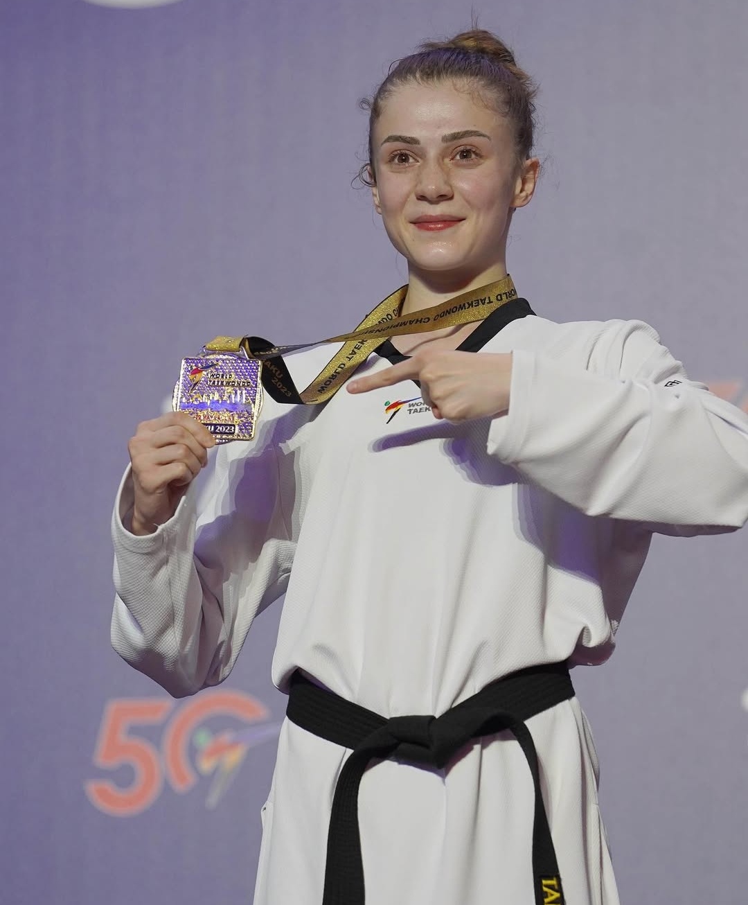 Screenshot_20251101_195903_com.instagram.android_edit_377925488384518