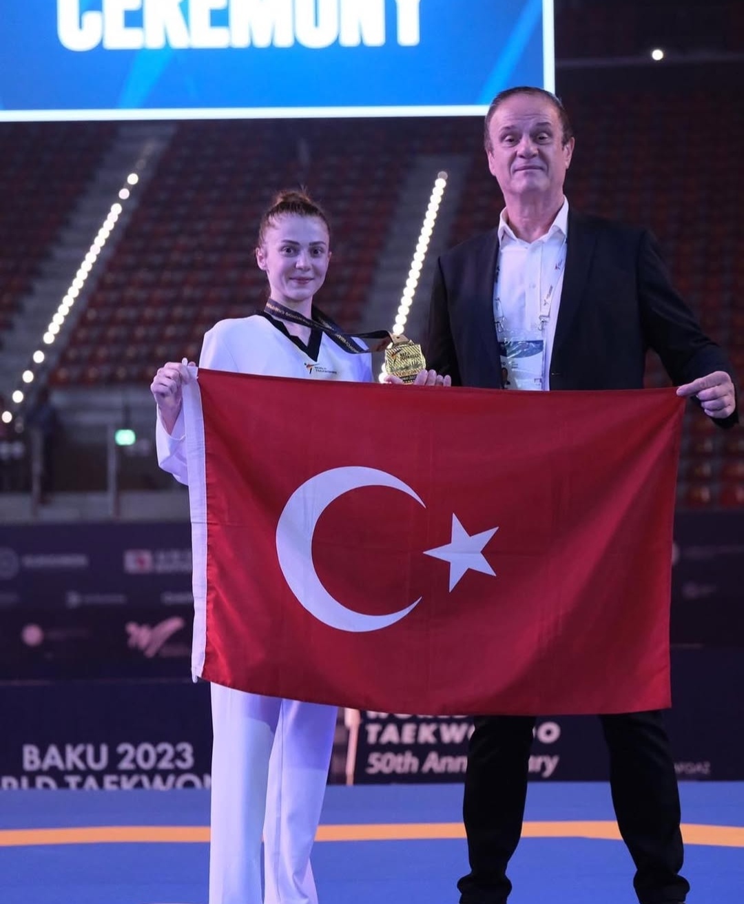 Screenshot_20251101_195918_com.instagram.android_edit_377907229981917