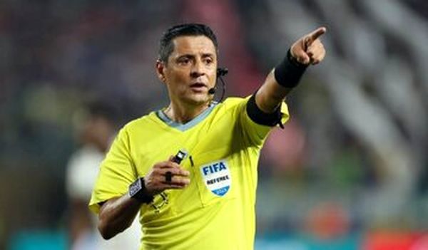 دورهمی علیرضا فغانی با معروف ترین چهره های ورزش ایران در دبی/ عکس