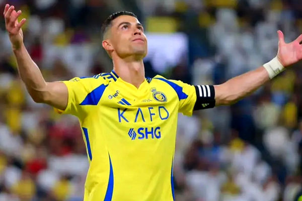 عصبانیت رونالدو از بازیکنان النصر/ هنگام گل های الاتحاد خواب بودید!/ ویدئو

