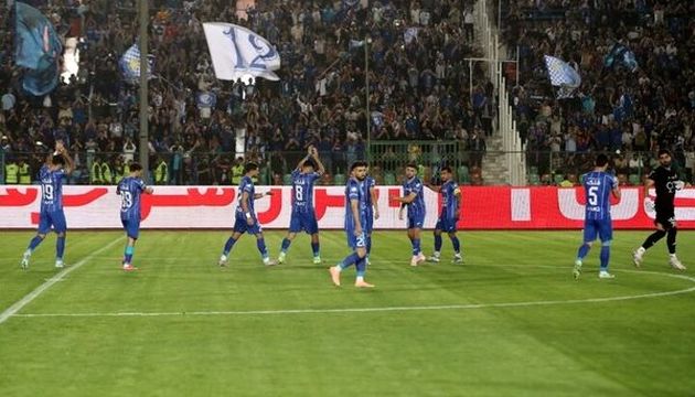 
صعود آبی ها به رده دوم؛ برد استقلال برابر مس رفسنجان