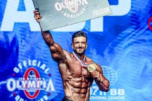 نمایش میثم اسکندری روی استیج مستر المپیا ۲۰۲۵/ کولاک کریس بامستد تبریزی در لاس وگاس