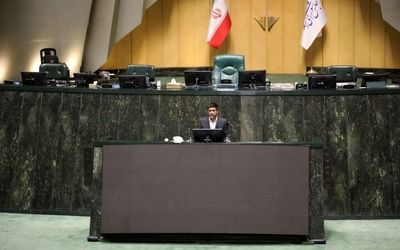 علیرضا دبیر: اگر تیم ملی کشتی برنده شود مردم خوشحال تر می‌شوند یا برجام امضا شود؟/ اجازه نداده‌ایم فدراسیون کشتی سیاسی شود/ فدراسیون برای مردم و نظام محل وفاق ملی است نه نفاق