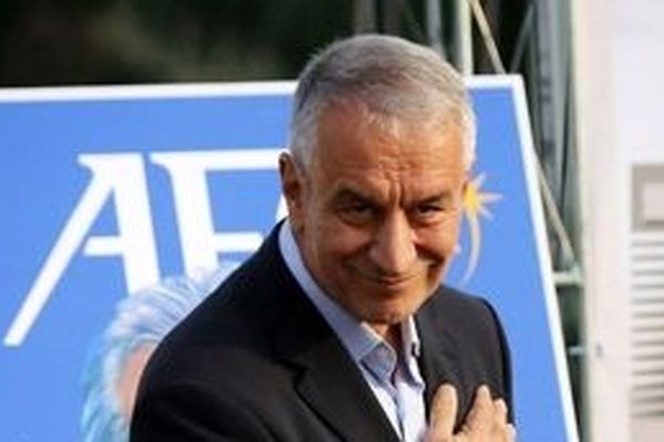 افشاگری کفاشیان علیه زنوزی: به هواداران خط می‌دهد و سابقه‌دار است!