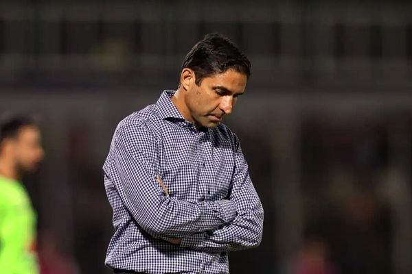 وحید هاشمیان سرمربی مس می‌شود؟