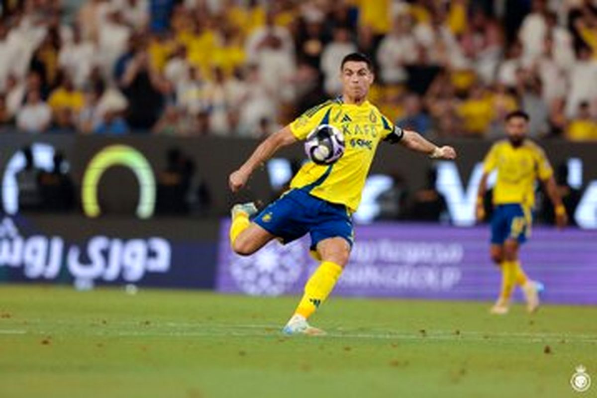 رونالدو روزی ۷۰ میلیارد تومان درآمد دارد!