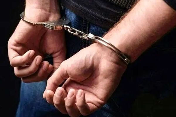 لژیونر سابق فوتبال ایران به جرم مالخری بازداشت شد