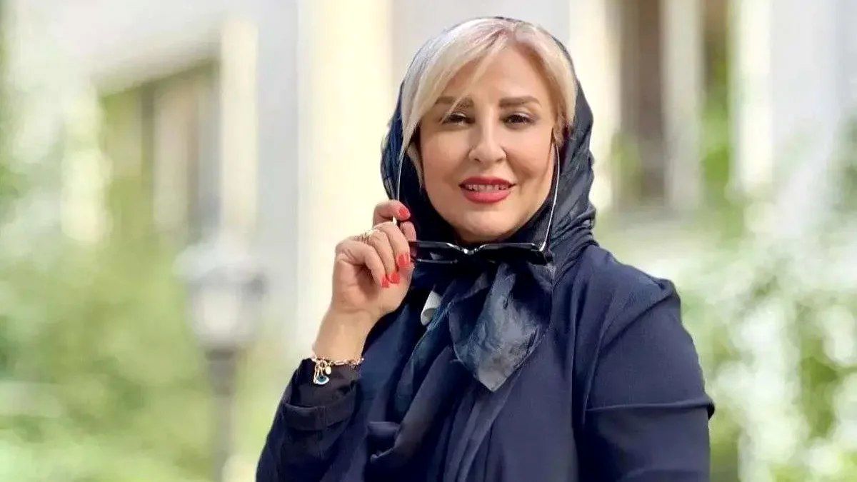 مرجانه گلچین فوتبالیست شد