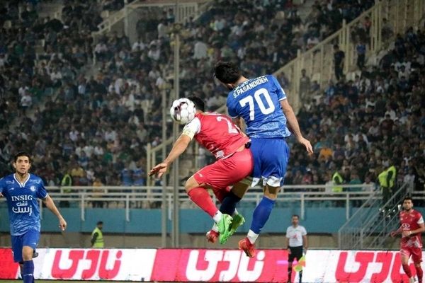 پوستر پرسپولیس به یاد کامبک تاریخی