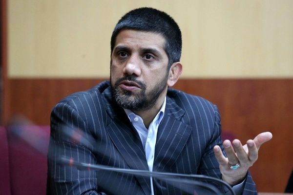 ببینید/ انگلیسی حرف زدن علیرضا دبیر در مسابقات کشتی قهرمانی جهان؛ «مانی پروبلم؟ والله پروبلم!»