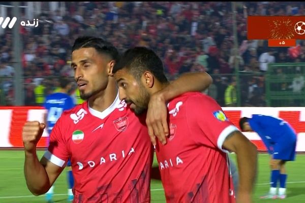 ببینید/ گل سوم و تماشایی پرسپولیس به استقلال خوزستان توسط کاظمیان در دقیقه ۲+۹۰