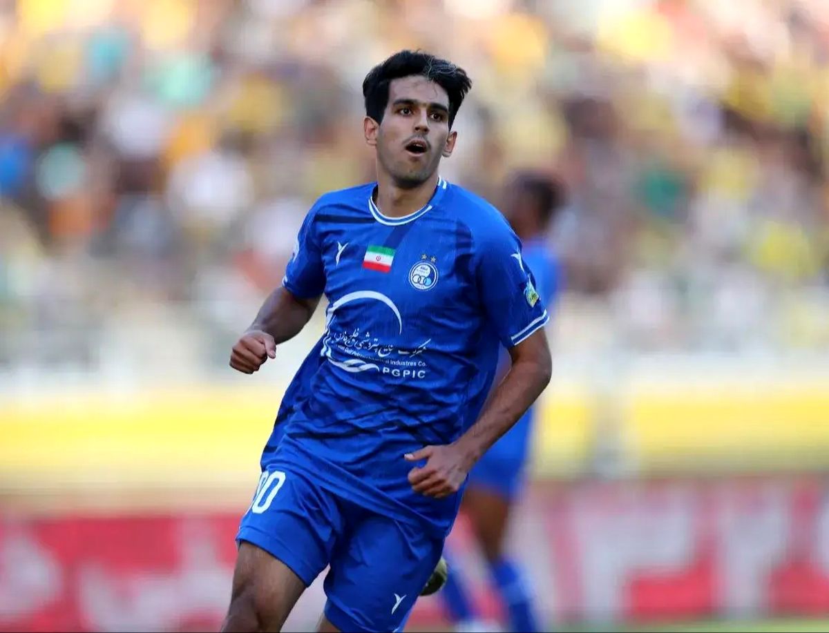 ببینید/ گل اول استقلال به تراکتور در دقیقه 67