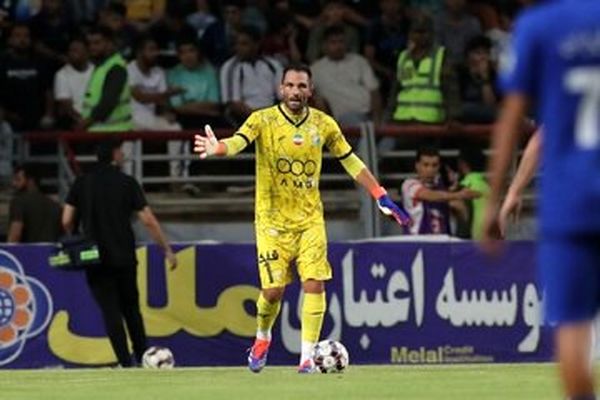 آغاز تردیدها درباره دروازه‌بان اسپانیایی آبی‌ها/ 
شروع پرماجرای آدان در استقلال؛ از درخشش در سوپرجام تا خوردن ۴ گل در ۲ بازی!