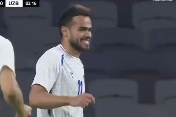 حرکت انفرادی محشر؛ گل اول ازبکستان به مصر توسط مهاجم پرسپولیس در دقیقه 4