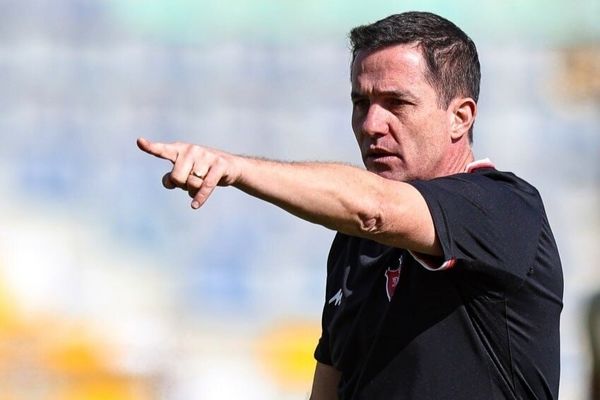 دومین مربی پرسپولیس هم جدا می‌شود!