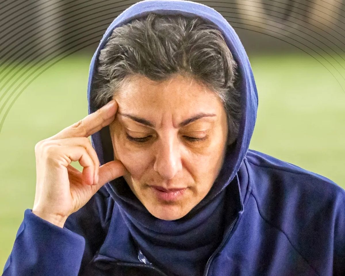 هدیه جالب مربی زن فوتبال ایران به فیفا